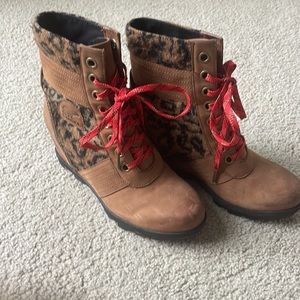 Sorel winter wedge boot